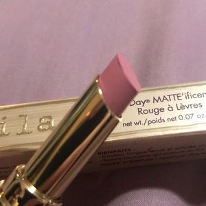 Stila Matte’ificent Lipstick